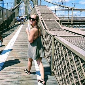 Meet your Posher, Devin